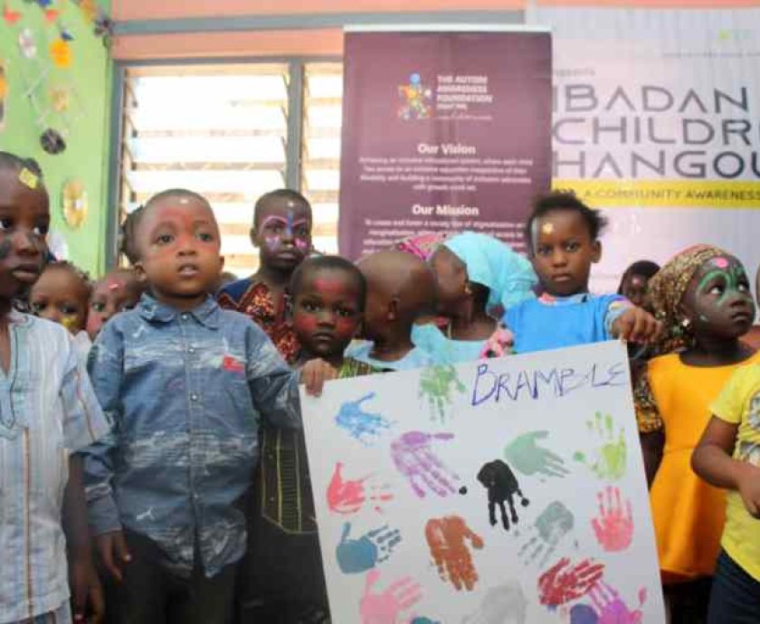 2019-Childrens-Day_Handpainting